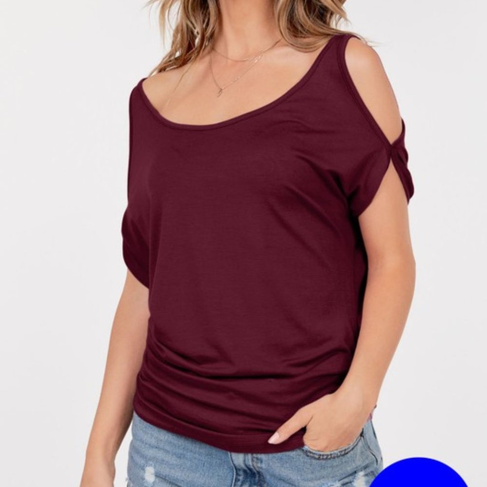 Cold shoulder top - Burgundy